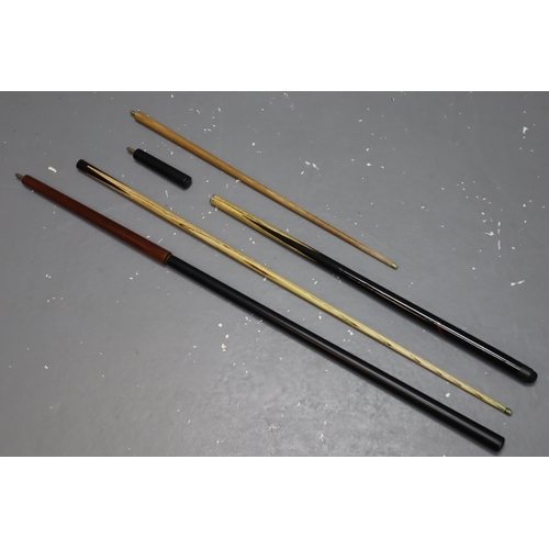 722 - Two Snooker Cues in Case. Includes Two Piece Snooker Craft Cue, And Three Piece Riley Cue. Includes ... 