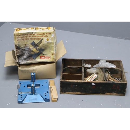 775 - A Jointmaster Mk II Sawing Jig, With a Selection of Various Screws and Accessories