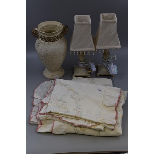 800 - Set of King Size Bedding, Matching Pair of Table Lamps, and a Grecian Style Vase