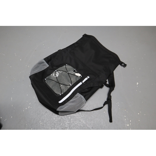 683 - Three brand new bags to include black/white sports /yoga bag 24