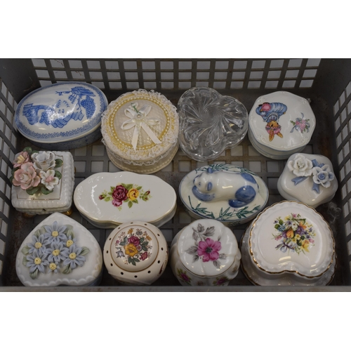 816 - Mixed tray of Trinket Boxes