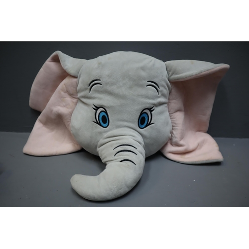 842 - Selection of Soft Toys, Mainly Interactive. Includes Disney Dumbo, Peppa Pig and more