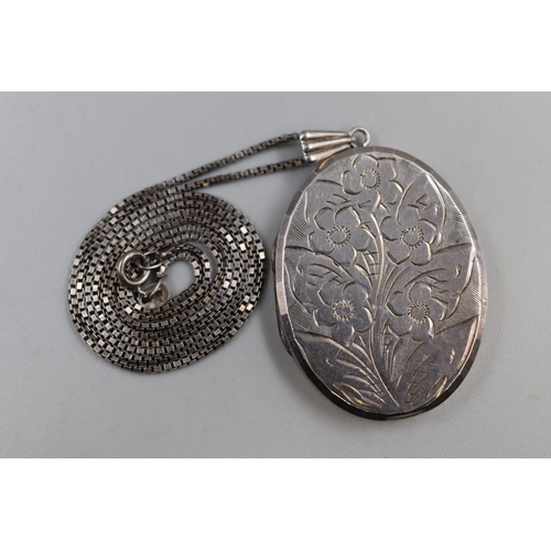 38 - Hallmarked London Silver Locket Pendant Necklace