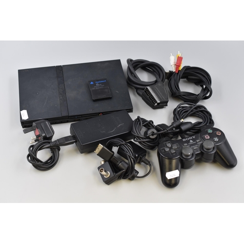 565 - Sony Playstation PS2 Slim with Controller and Cables (Powers on)