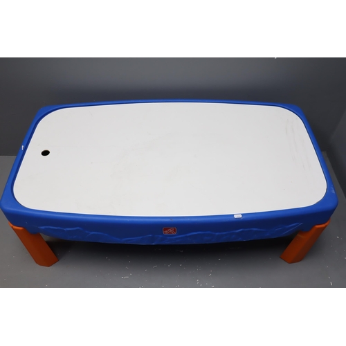 590 - Step2 Hot Wheels Track Play Table Approx 46