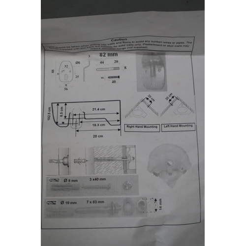 687 - Porcelain Cloakroom Corner Sink (14” x 15” x 8”)