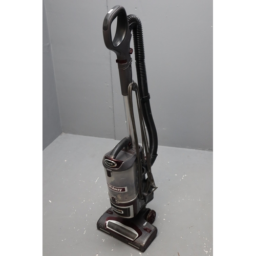 624 - Shark Lift-Away Vacuum Cleaner (Spares and Repairs)