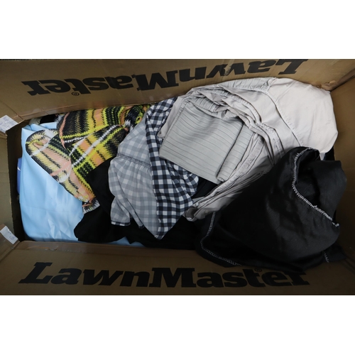 840 - Large Mixed Lot of Good Quality Clothing and Bedding to include Summer Dresses, Crop Tops, Blouses a... 