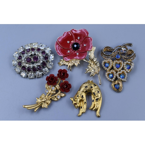 72 - Five Vintage Brooches