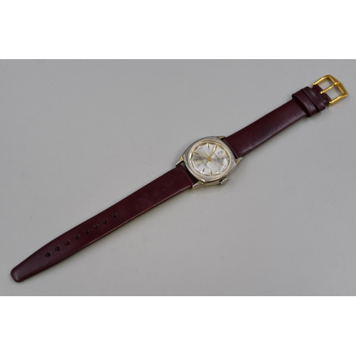 157 - Vantime Mechanical Gents Watch With Leather Strap (Working)