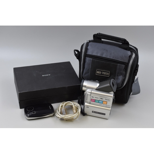 Sony MX-700 Digital Video Camcorder with Travel Bag and a Sony Walkman