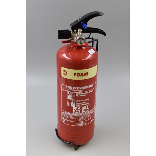 674 - New Unused 2 Litre Foam Fire Extinguisher