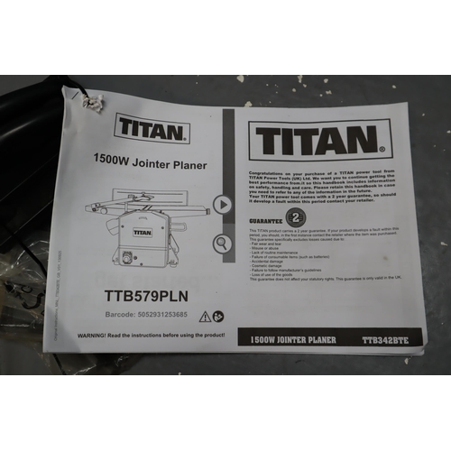 571 - A Titan 1500w Jointer Planer (TTB579PLN), With Instructions. Powers on When Tested