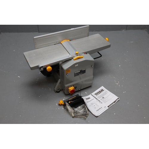 571 - A Titan 1500w Jointer Planer (TTB579PLN), With Instructions. Powers on When Tested