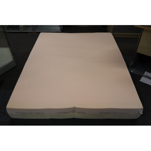 611 - As New Kingsize Tempur Memory Foam Mattress rrp £999 Grab yourself a bargain save hundreds of ... 