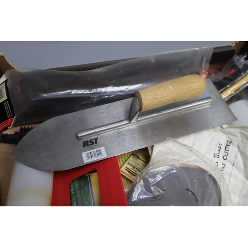 797 - Mixed Lot of New Items to include Diamond Cutting Disc, Spray Bottle, Flooring Trowel, Spoke Brush a... 