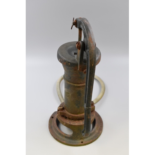 623 - Vintage cast iron water feature/water pump