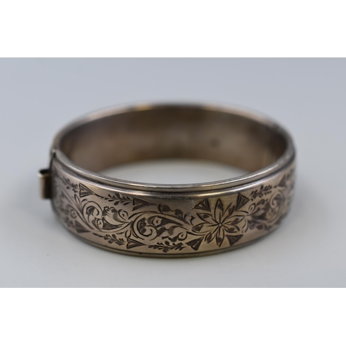 108 - A Hallmarked Herbert Bushell & Son Ltd Birmingham Etched Silver Bangle, Circa 1951