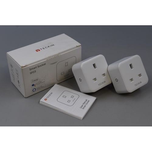 431 - Two New Smart Plugs, compatible with Alexa and Google Assistant. In Box