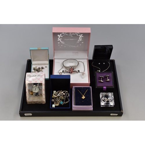 167 - Selection of Mixed Unsorted and Boxed Jewellery including a Elizabeth Rose Watch