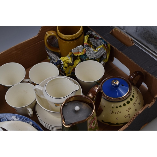 834 - A Selection of Ceramics To Include Part Art Deco Style Tea Set, Collectable 'Antiques' Teapot, Torqu... 