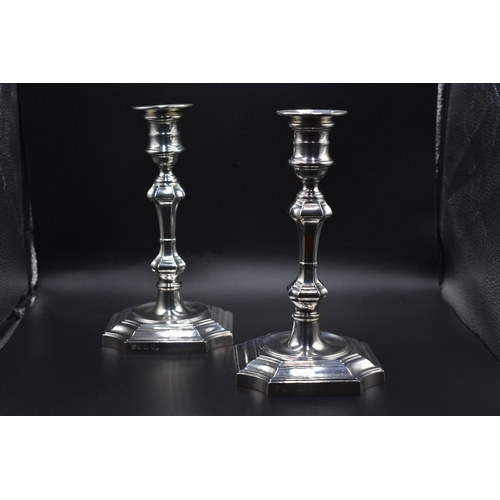 Pair of Silver Hallmarked Birmingham Candle Stick Holders, makers mark B.E.S Co. (8”) 1.34 kg (weighted)