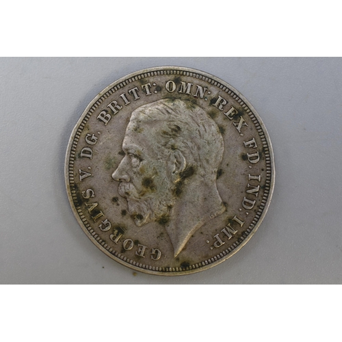 138 - 1935 George V Silver Crown