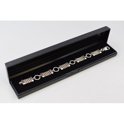 81 - Silver 925 Ball Bracelet Complete with Presentation Box