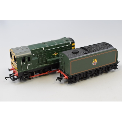 176 - HORNBY 08 SHUNTER 0-6-0 DCC FITTED LOCO BR D4174 with Tender.