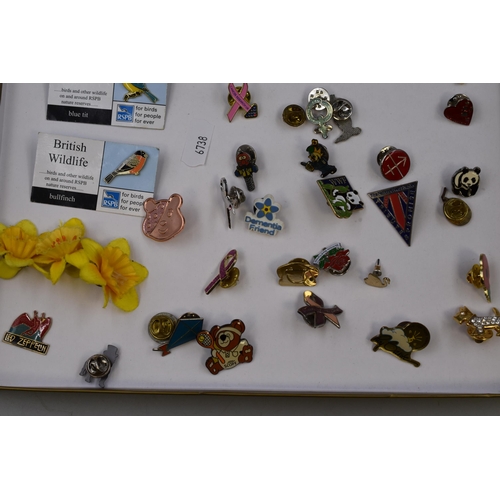 203 - A Selection of Collectable Pin Badges