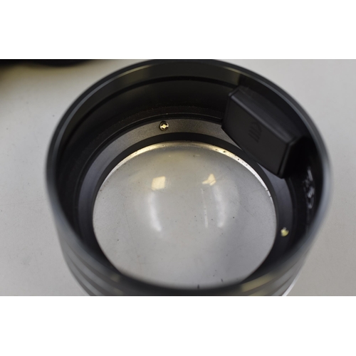 387 - Cased Illuminated Magnifying Glass (CR2016 Battery Required)