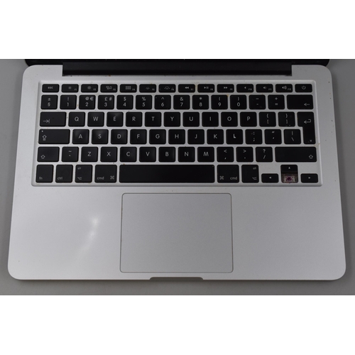 534 - Apple MacBook Pro Model A1502 with Retina 13