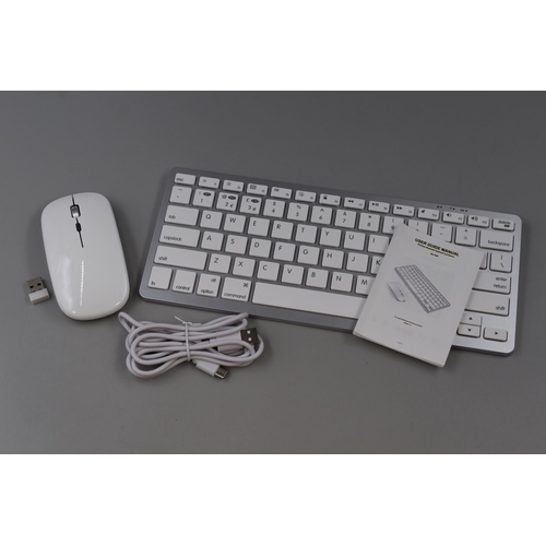 546 - Brand New Boxed Wireless Keyboard and Mouse Combo Kit