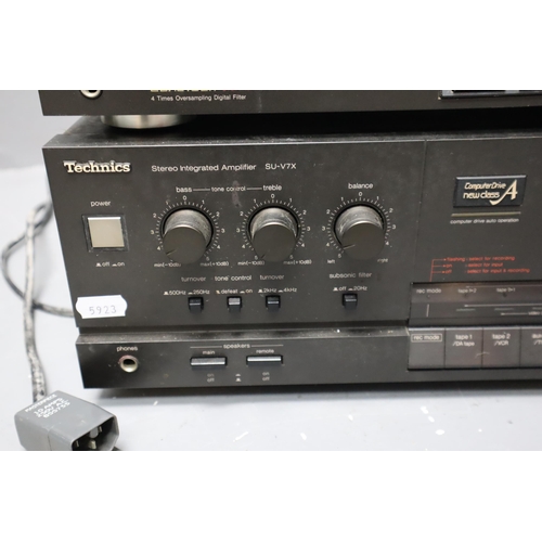 550 - Technics seperates. SU-V7X Amp 580w, SL-P550 cd player, RS-B49R tape deck, SL-P2 digital cd pla... 