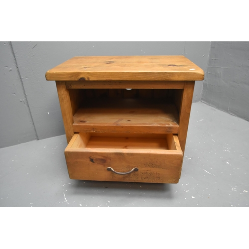 556 - Heavy Pine Side Table with Single Drawer and Shelf (24