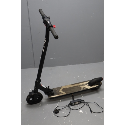 590 - Zinc Eco Battery Operated Scooter Complete with Charging Lead (Spares or Repairs)