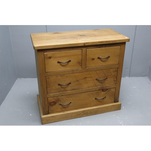 566 - Heavy Pine Chest of 4 Drawers (9cm x 45cm x 84cm)