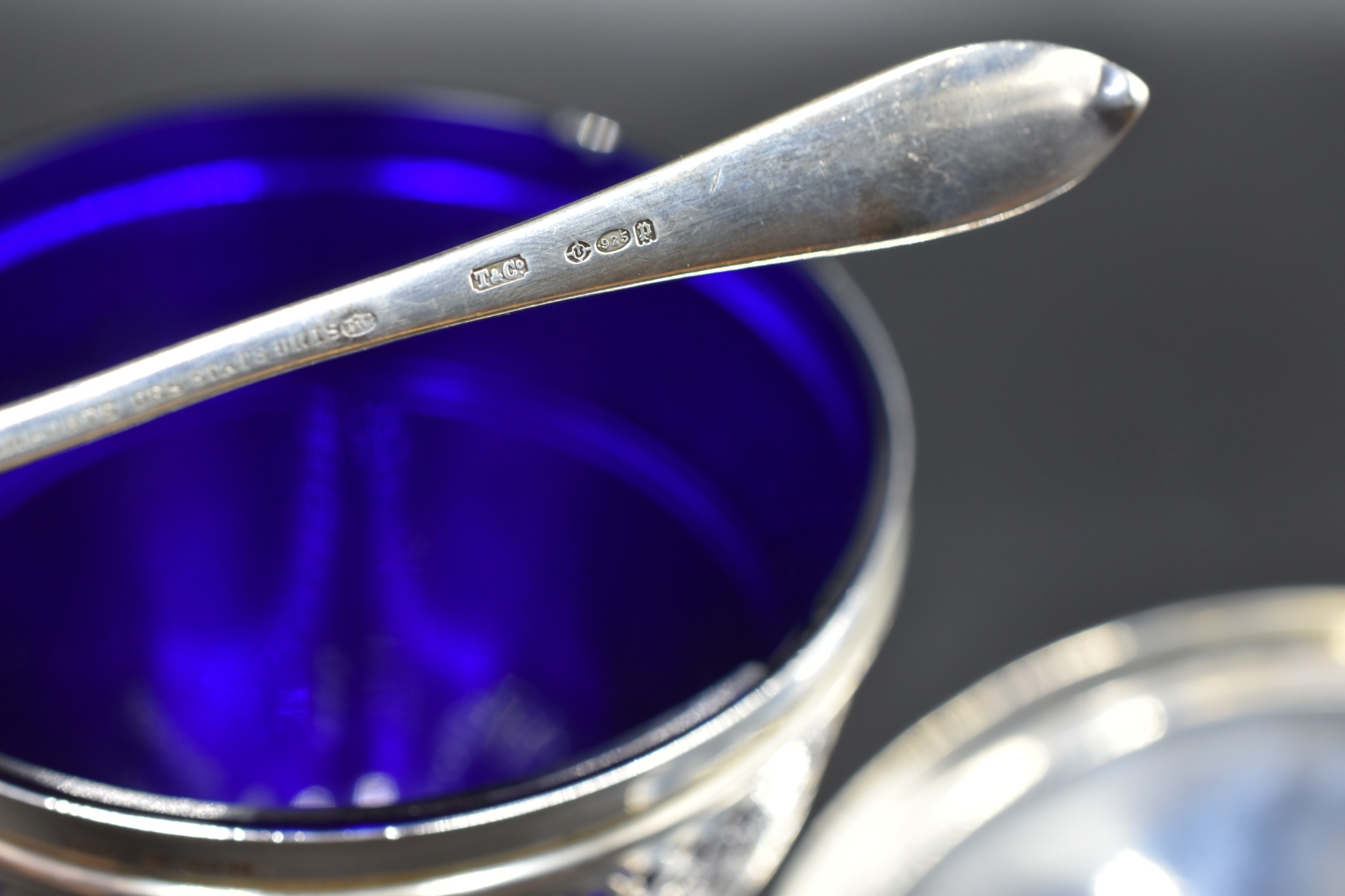 Tiffany and Co. Early 20th Century Hallmarked Silver Sugar Bowl with