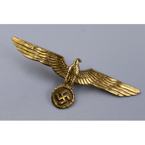 251 - German WWII Kriegsmarine Metal Breast Eagle