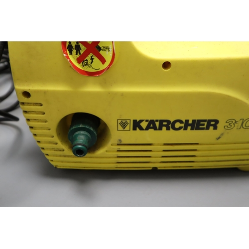 637 - Karcher 310 Power washer complete with Lance and hose powers on when tested