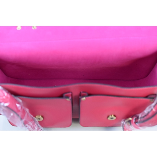 666 - Brand New Designer Leather Satchel in Fushia Colour with label approx 15