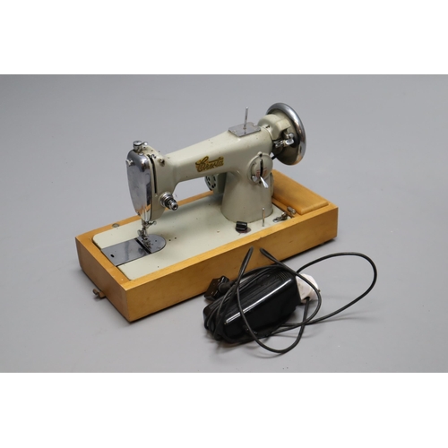 744 - Cresta Sewing Machine By Wittfield of Wolverhampton C.a. 1960's with case (tested and working)