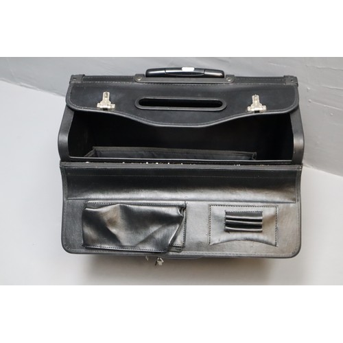 675 - Business Travel Briefcase (With Contents)