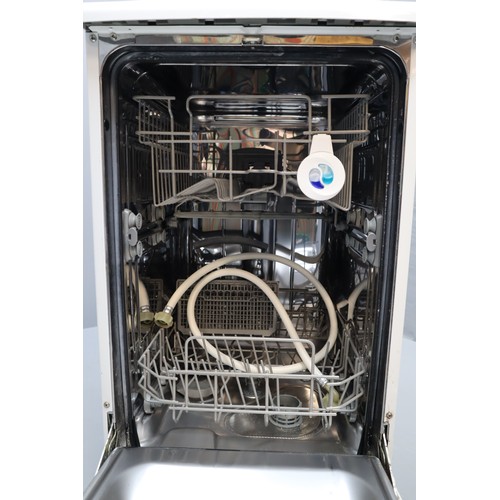 613 - Baumatic BDF465W dishwasher in working condition