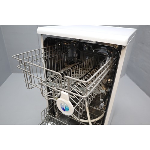 613 - Baumatic BDF465W dishwasher in working condition