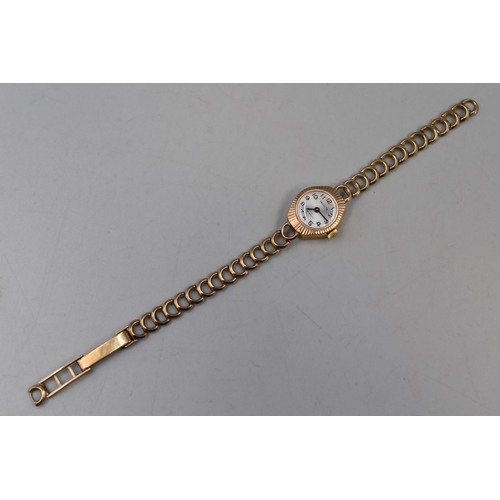 39 - An Invicta 9ct Gold Cased and Strap Ladies Watch, Only The Strap is Marked 9ct. Watch Weighs Approx ... 