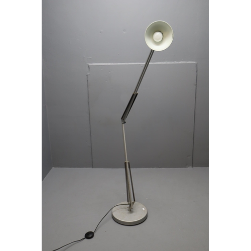 340 - A Large floor mounted anglepoise reading lamp (working).