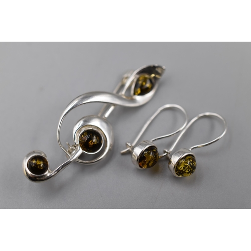 89 - Yellow Amber Brooch & Earring Set. Silver 925
