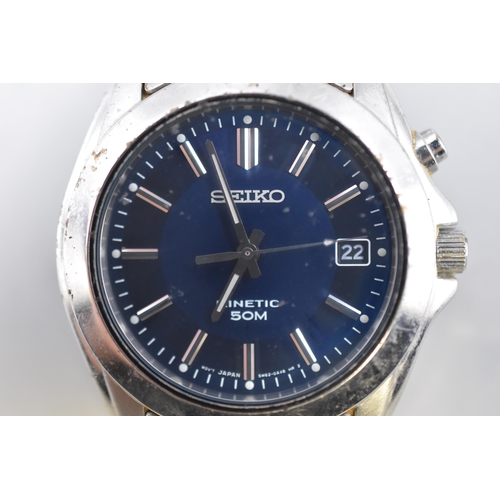 104 - Vintage Seiko Kinetic Time and date Waterproof 50m Watch with Deep Sea Blue Face