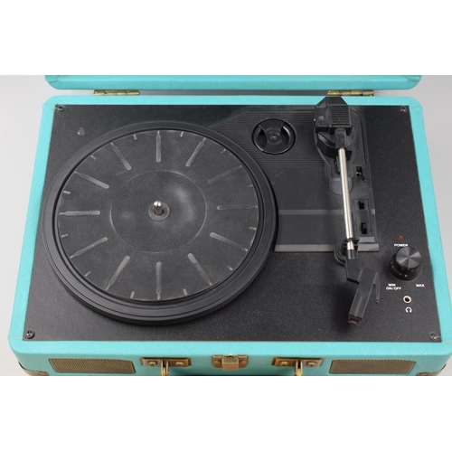 555 - Crosley Cruiser 3 speed portable turntable, stereo speakers, RCA output, headphone jack. No power su... 